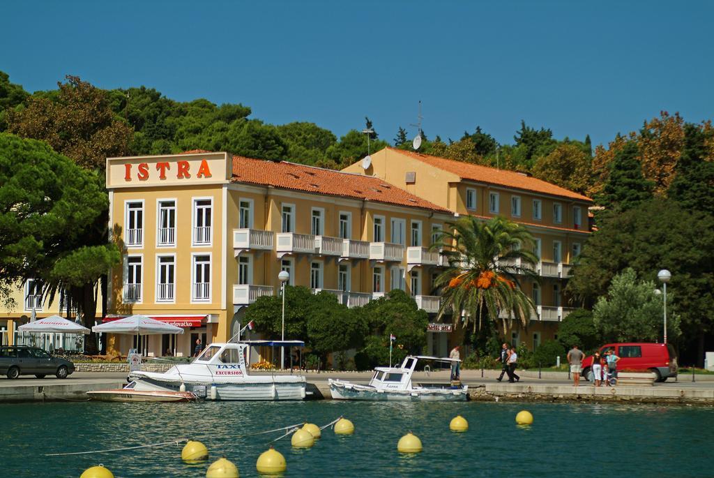 Hotel Istra Rab Town Eksteriør billede